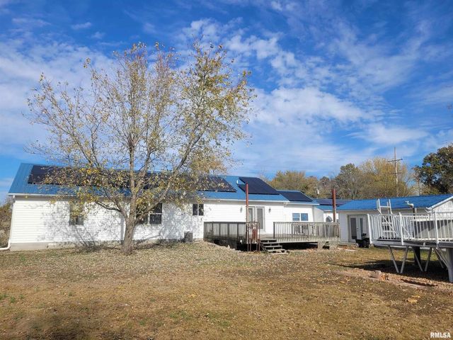 103 E Highline Road, Woodlawn, IL 62898