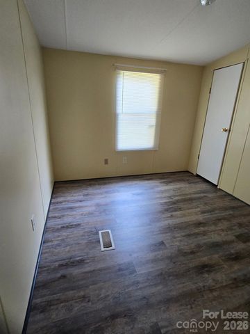 118 Kennedy Avenue, Kannapolis, NC 28083