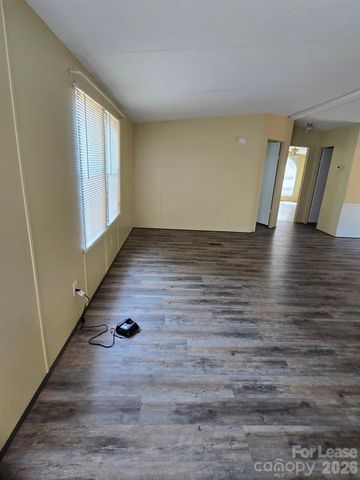 118 Kennedy Avenue, Kannapolis, NC 28083