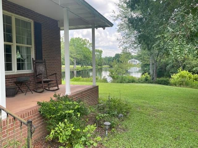 1440 Fellowship Drive, Manning, SC 29102