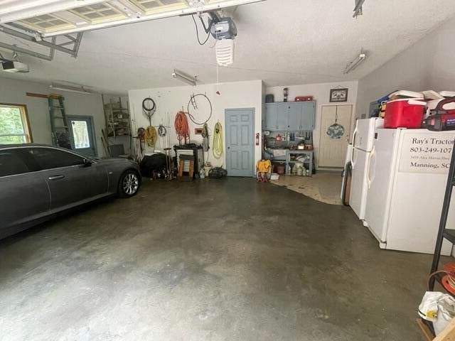 1440 Fellowship Drive, Manning, SC 29102