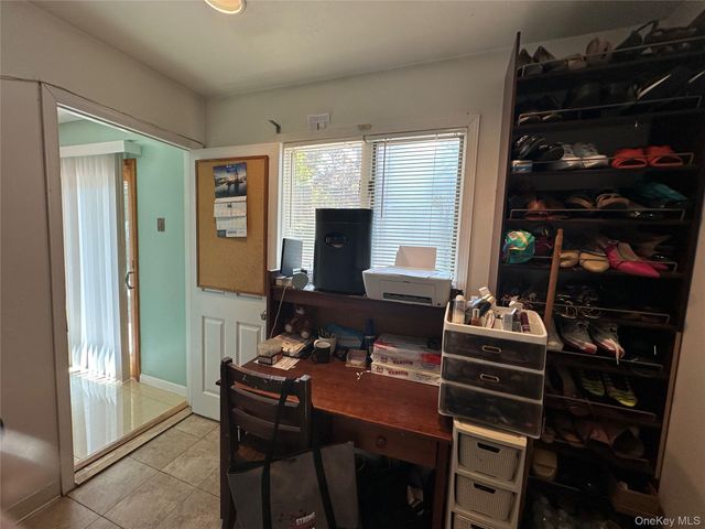 23 Pimlico Drive, Commack, NY 11725