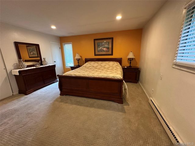 23 Pimlico Drive, Commack, NY 11725