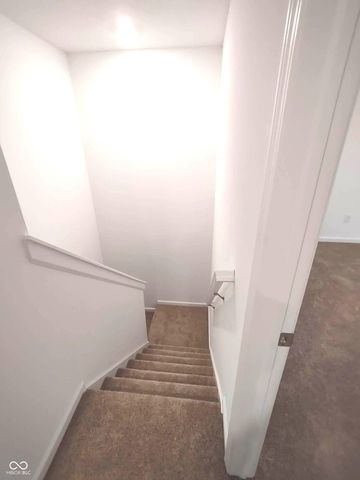 1199 Saticoy Court, Franklin, IN 46131