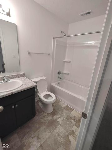 1199 Saticoy Court, Franklin, IN 46131