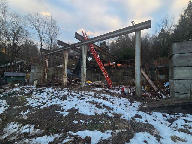 552 - 554 Hinesburg Road, Brattleboro, VT 05301