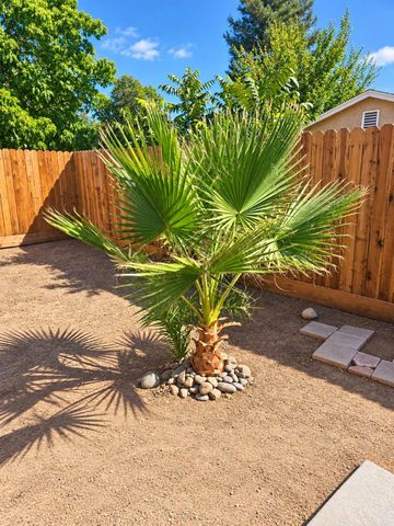 1030 W Rose Street, Stockton, CA 95203