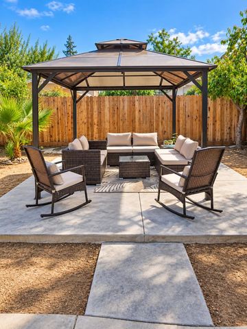 1030 W Rose Street, Stockton, CA 95203