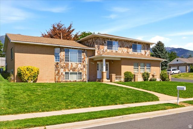 1388 N HILLSBORO DR, Layton, UT 84040