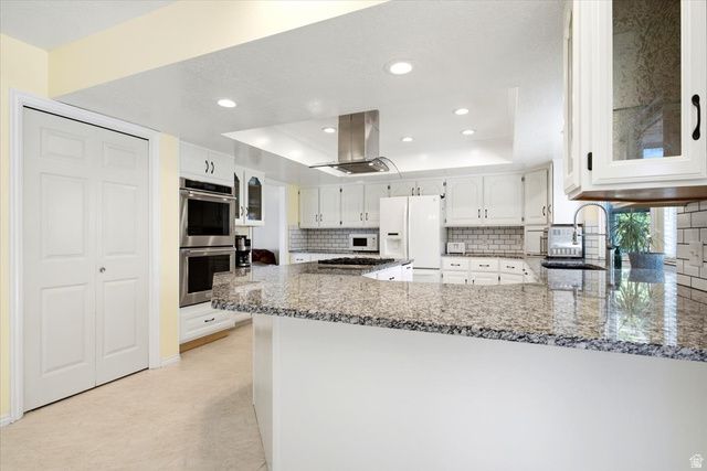 1388 N HILLSBORO DR, Layton, UT 84040