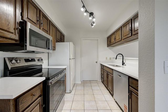 14417 N Pennsylvania Avenue 17C, Oklahoma City, OK 73134