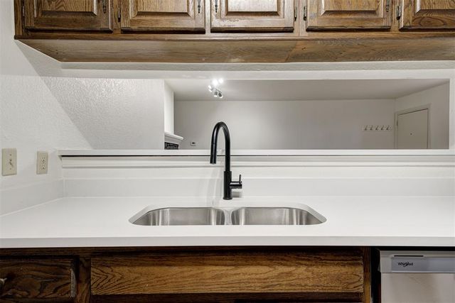 14417 N Pennsylvania Avenue 17C, Oklahoma City, OK 73134