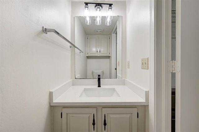 14417 N Pennsylvania Avenue 17C, Oklahoma City, OK 73134