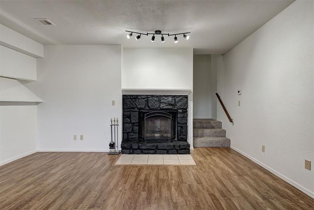 14417 N Pennsylvania Avenue 17C, Oklahoma City, OK 73134