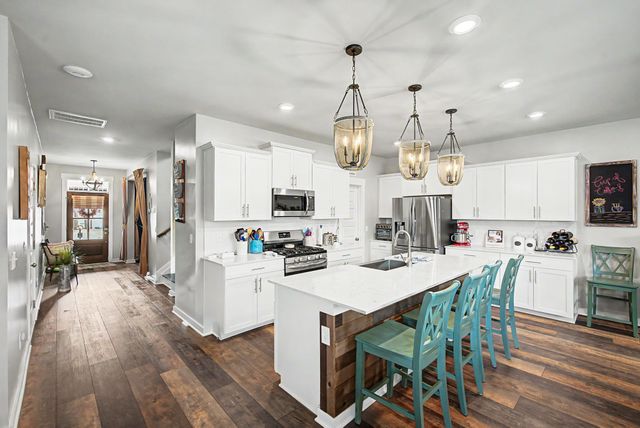 3420 Milford Dr, Thompsons Station, TN 37179