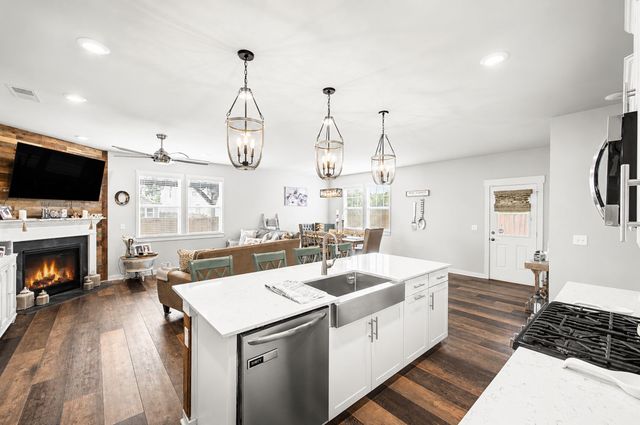 3420 Milford Dr, Thompsons Station, TN 37179