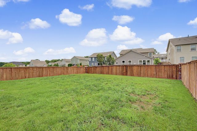 3420 Milford Dr, Thompsons Station, TN 37179