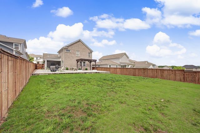 3420 Milford Dr, Thompsons Station, TN 37179