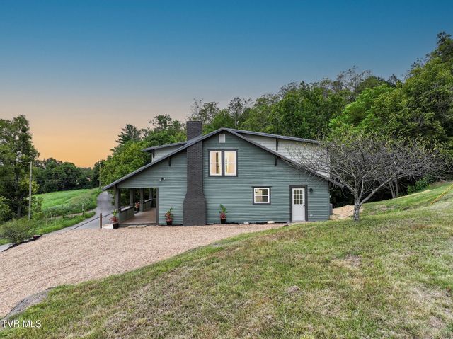 40 Iron Bridge Road, Mosheim, TN 37818