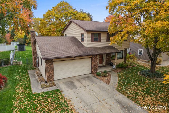1336 Banbury Avenue, Grand Rapids, MI 49505