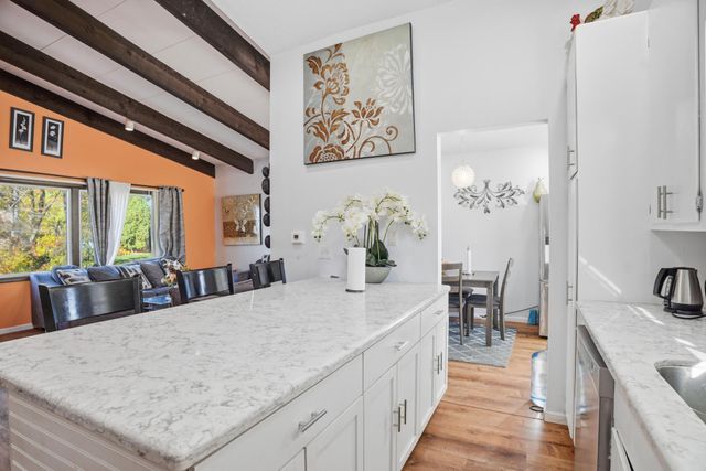 5900 Hillsboro Avenue N, New Hope, MN 55428