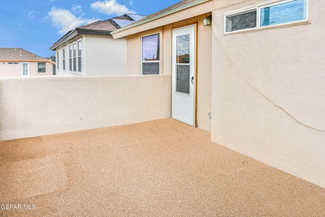 1465 PASEO DEL SUR Court, El Paso, TX 79928