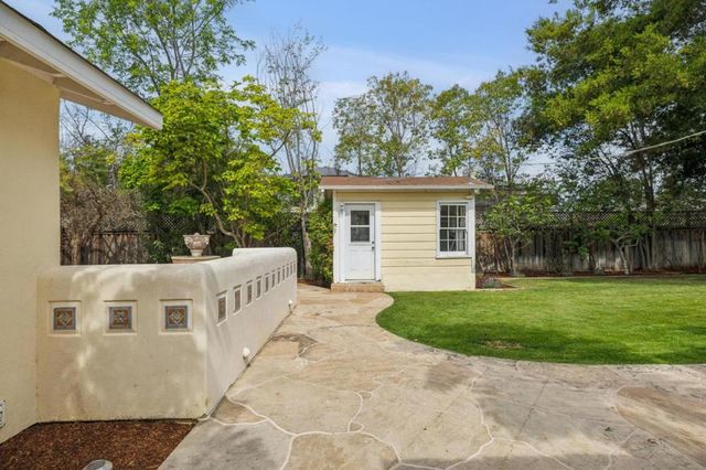 25 Jordan Avenue, Los Altos, CA 94022