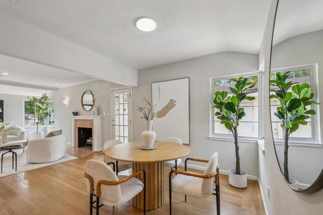 25 Jordan Avenue, Los Altos, CA 94022