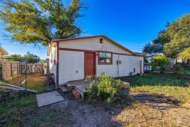 618 Pulliam Street, San Angelo, TX 76903