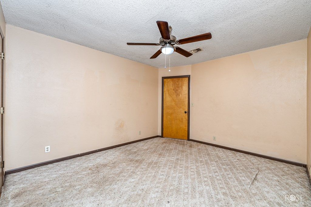 Image 15 of property listing at 618 Pulliam St, San Angelo, TX 76903