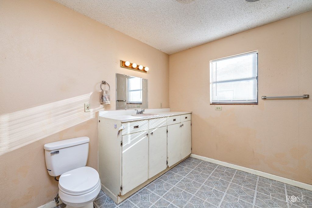 Image 18 of property listing at 618 Pulliam St, San Angelo, TX 76903