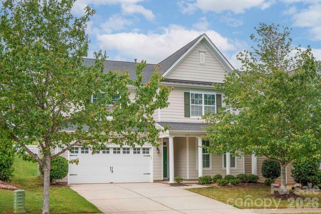 127 Blossom Ridge Drive, Mooresville, NC 28117