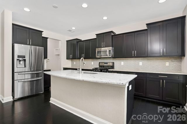 127 Blossom Ridge Drive, Mooresville, NC 28117