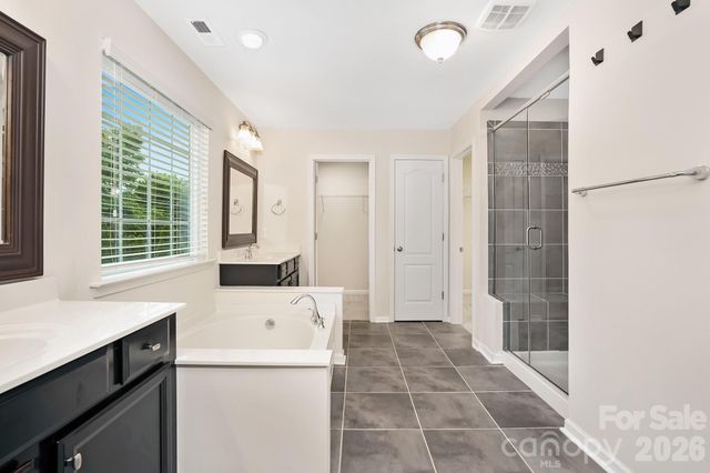 127 Blossom Ridge Drive, Mooresville, NC 28117