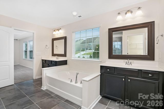 127 Blossom Ridge Drive, Mooresville, NC 28117