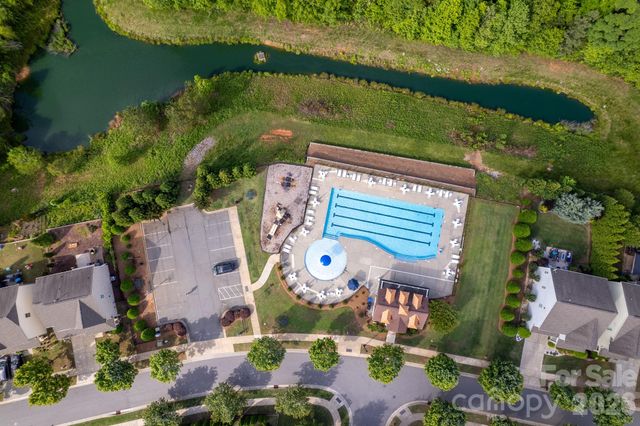 127 Blossom Ridge Drive, Mooresville, NC 28117