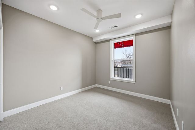 1500 Main St 201, Ely, IA 52227