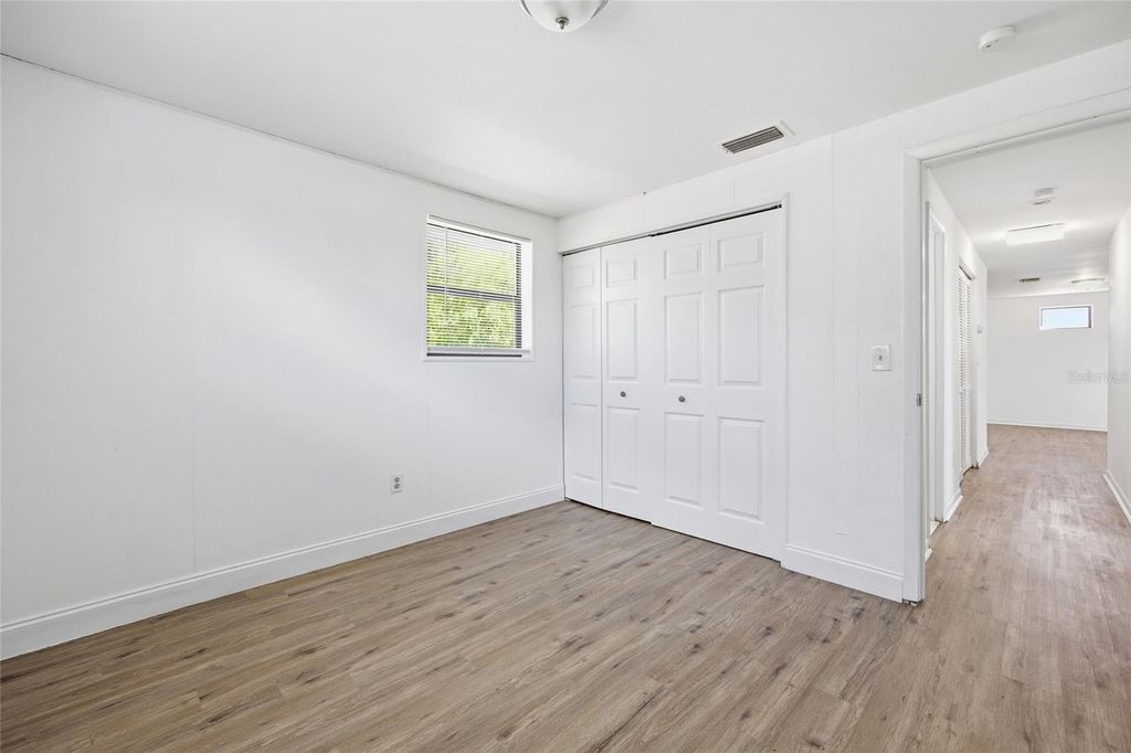 Image 17 of property listing at 14425 SW 38TH TERRACE ROAD, Ocala, FL 34473