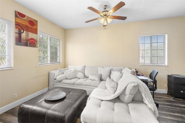 3230 NW 32nd Terrace 3230, Oakland Park, FL 33309