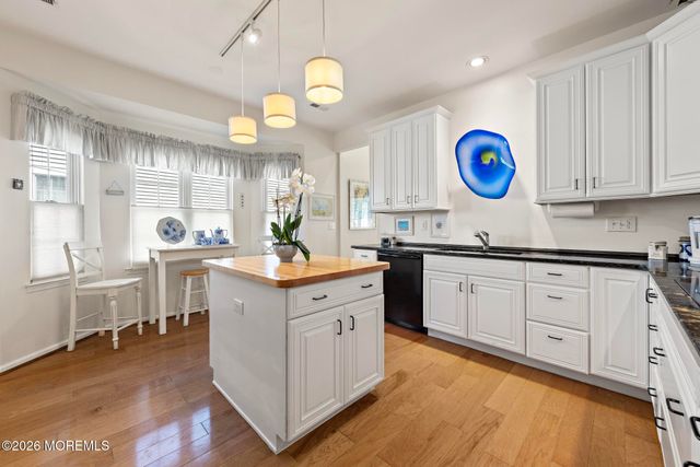 23 Congressional Road, Jackson, NJ 08527