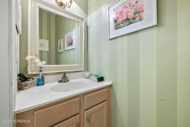 23 Congressional Road, Jackson, NJ 08527