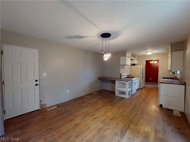 6240 Melshore Drive, Mentor, OH 44060