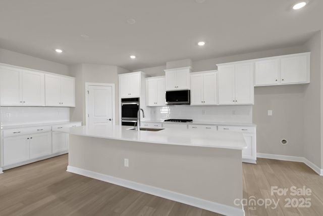 2276 Moon Crest Road, Lancaster, SC 29720