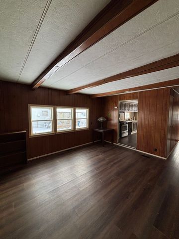 841 Briar Hill Drive, Traverse City, MI 49686