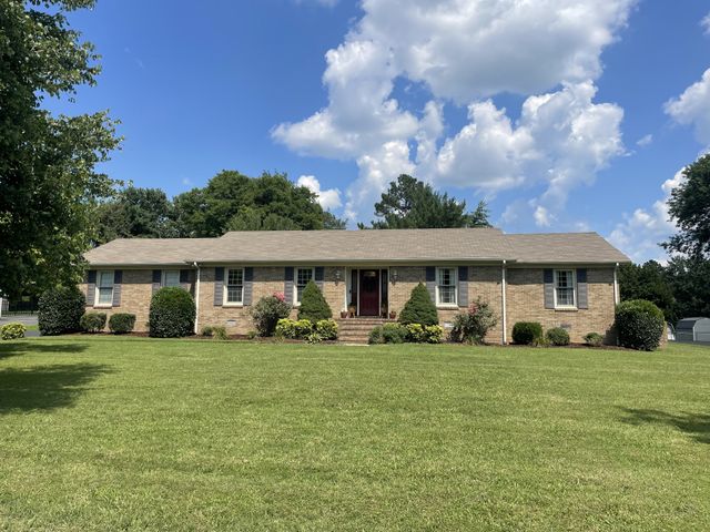 104 Northwood Ave, Shelbyville, TN 37160