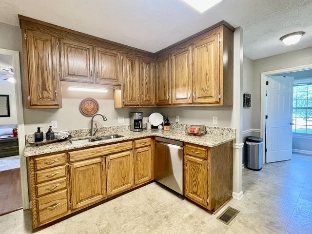 104 Northwood Ave, Shelbyville, TN 37160