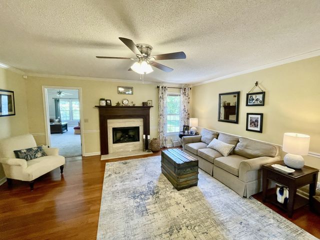 104 Northwood Ave, Shelbyville, TN 37160