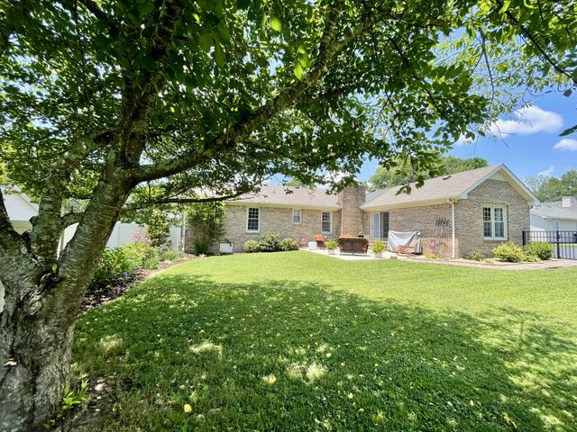 104 Northwood Ave, Shelbyville, TN 37160