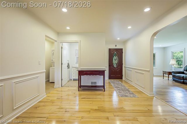 2992 Old Plank Road, Milford, MI 48381
