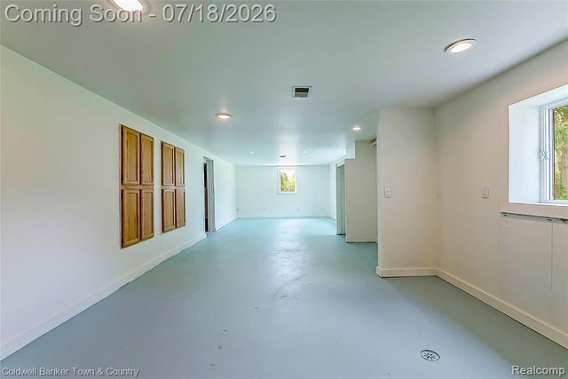 2992 Old Plank Road, Milford, MI 48381